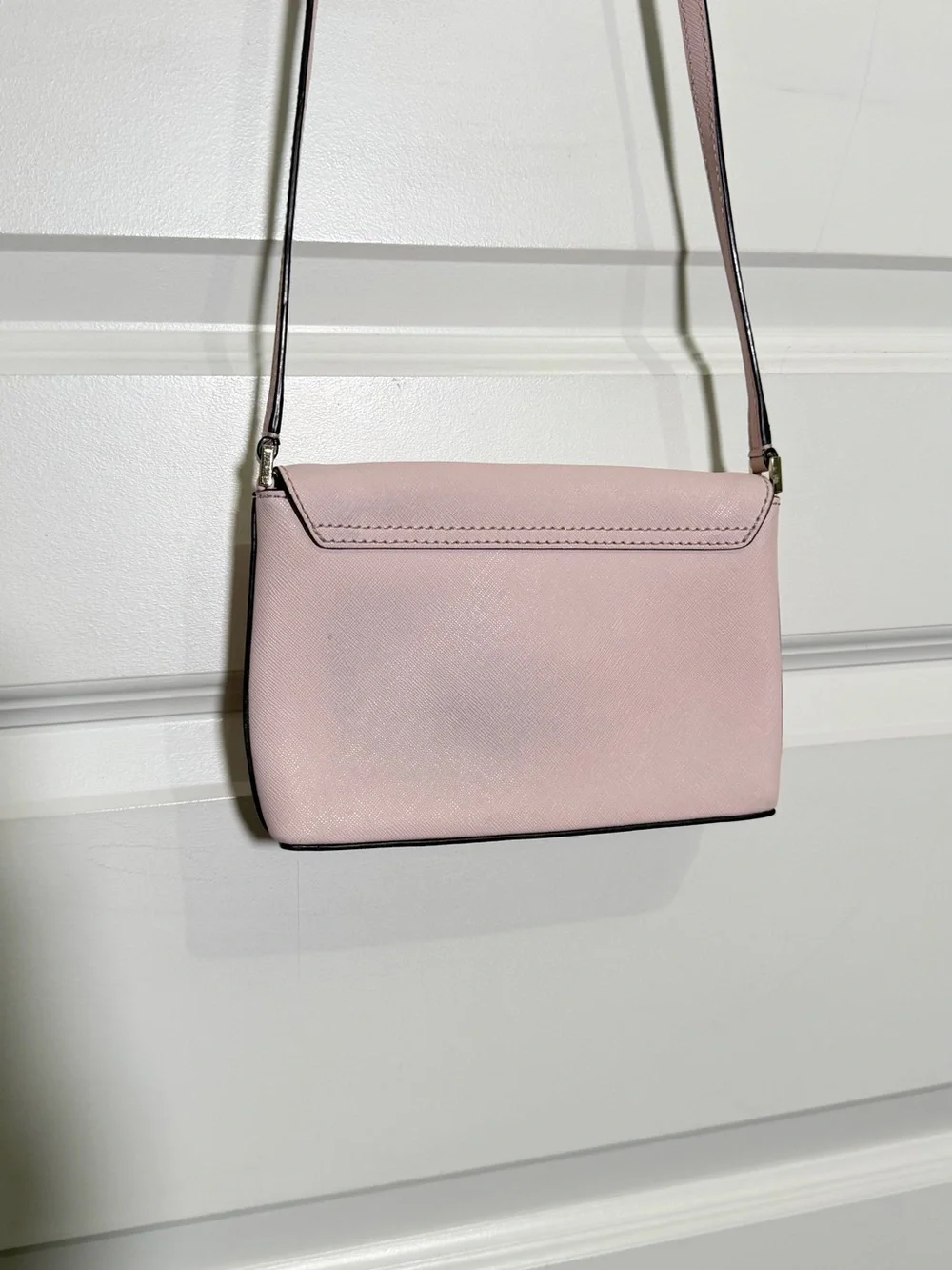 Kate Spade Newbury Lane Sally Light Pink Gold Saffiano Leather Crossbody Bag